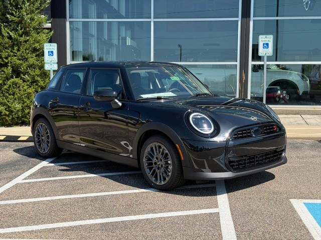 Madison WI 2025 MINI Hardtop 4 Door more details - mini hardtop 4 door