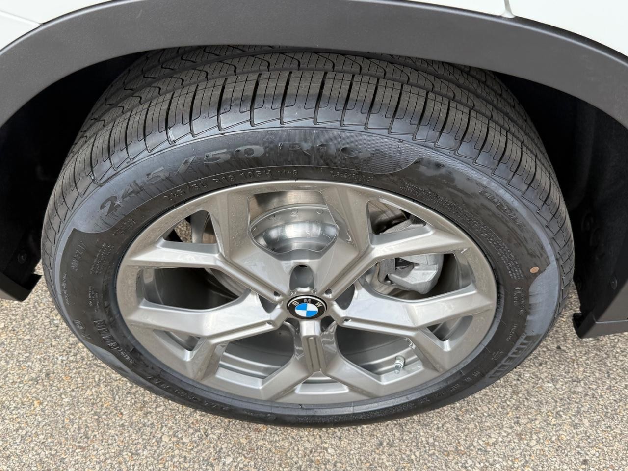BMW X4 Vehicle Image 04