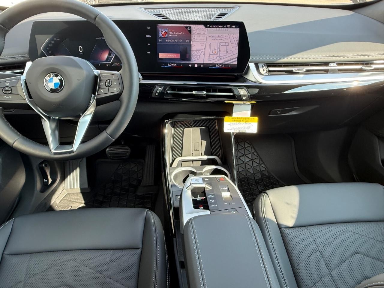 BMW X1 Vehicle Image 06