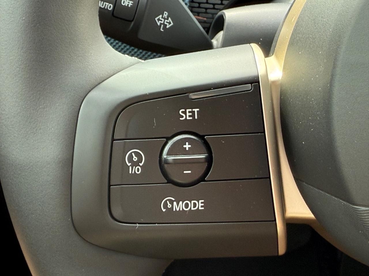 MINI Countryman Vehicle Image 10