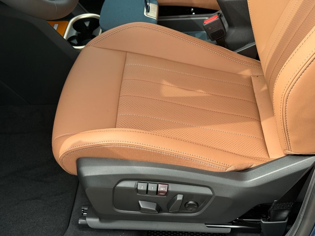 MINI Countryman Vehicle Image 15