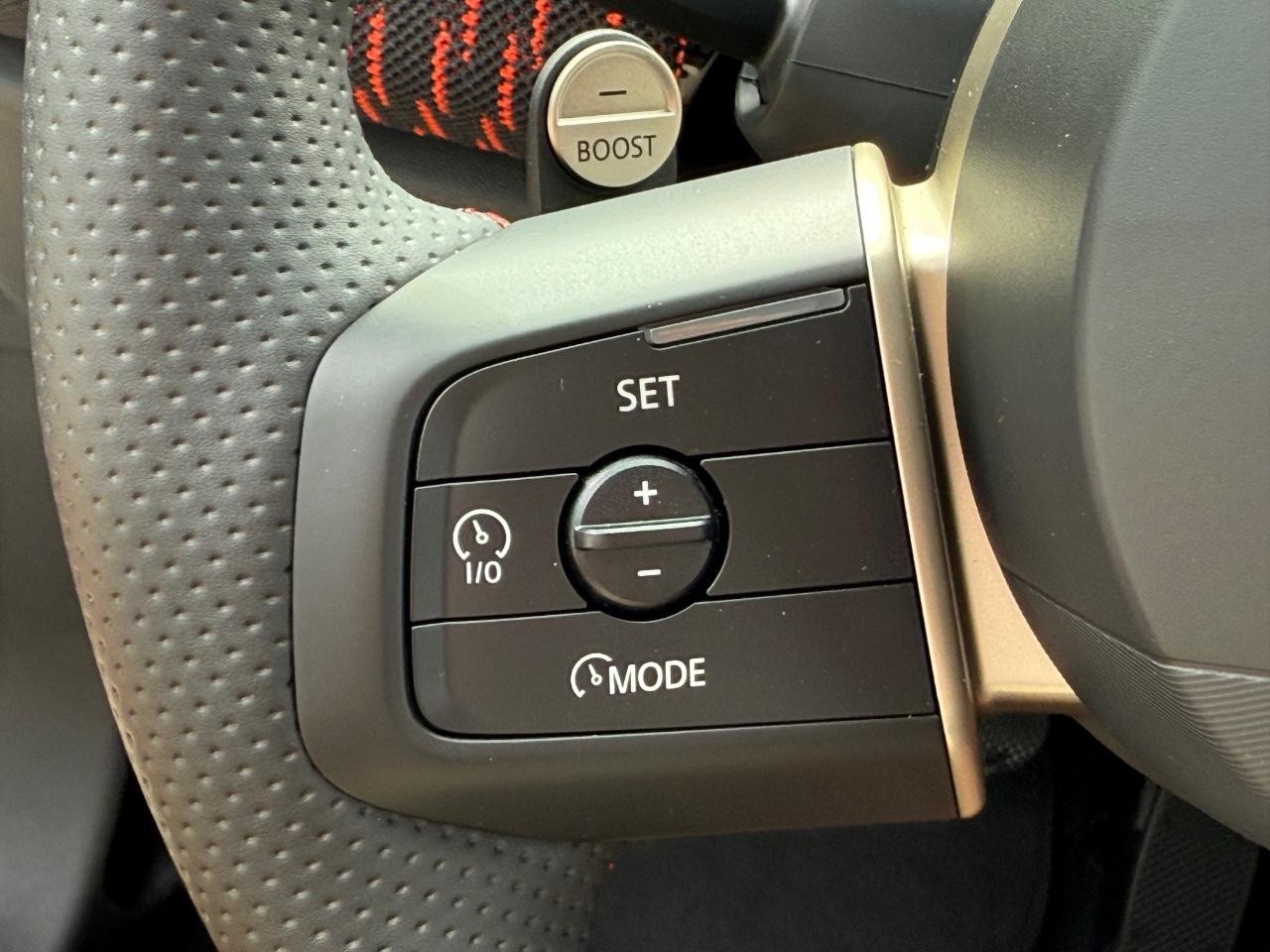 MINI Countryman Vehicle Image 10