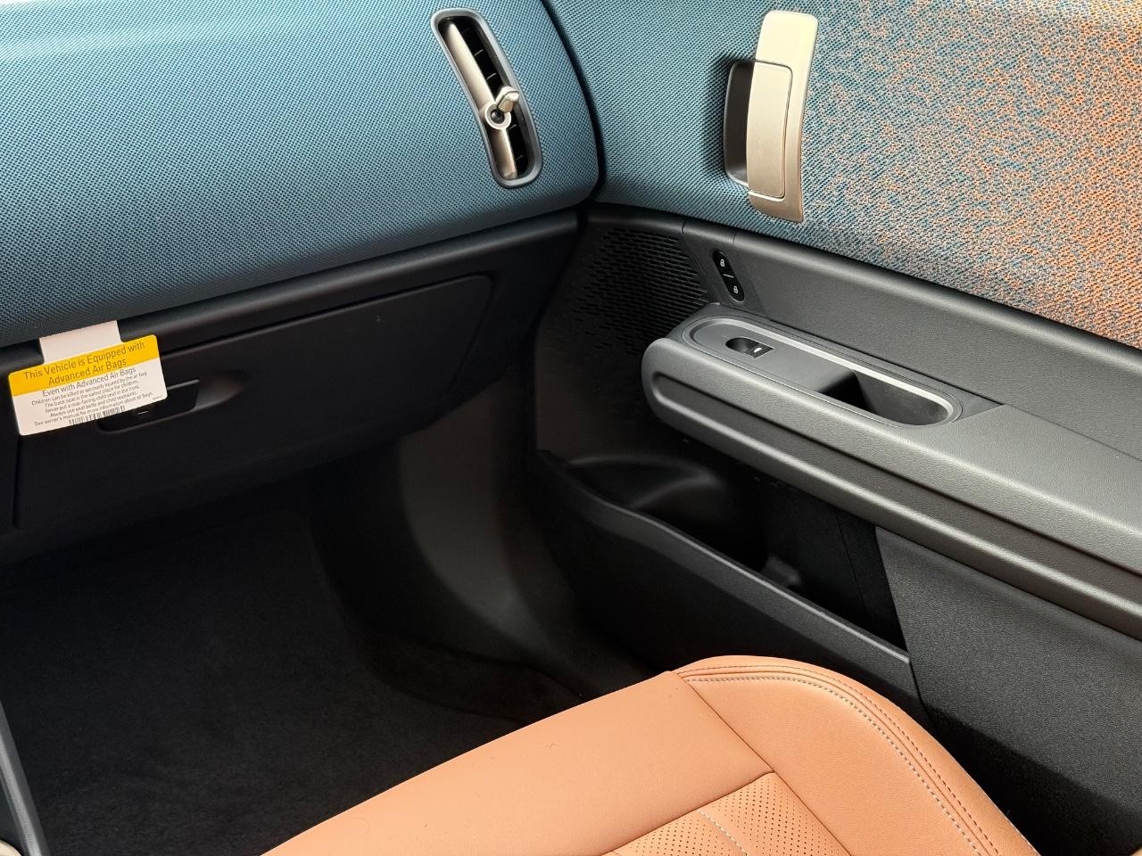 MINI Countryman Vehicle Image 09