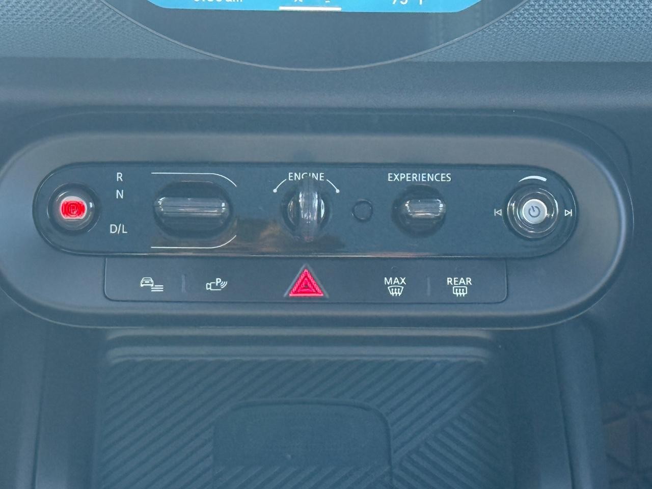 MINI Countryman Vehicle Image 08