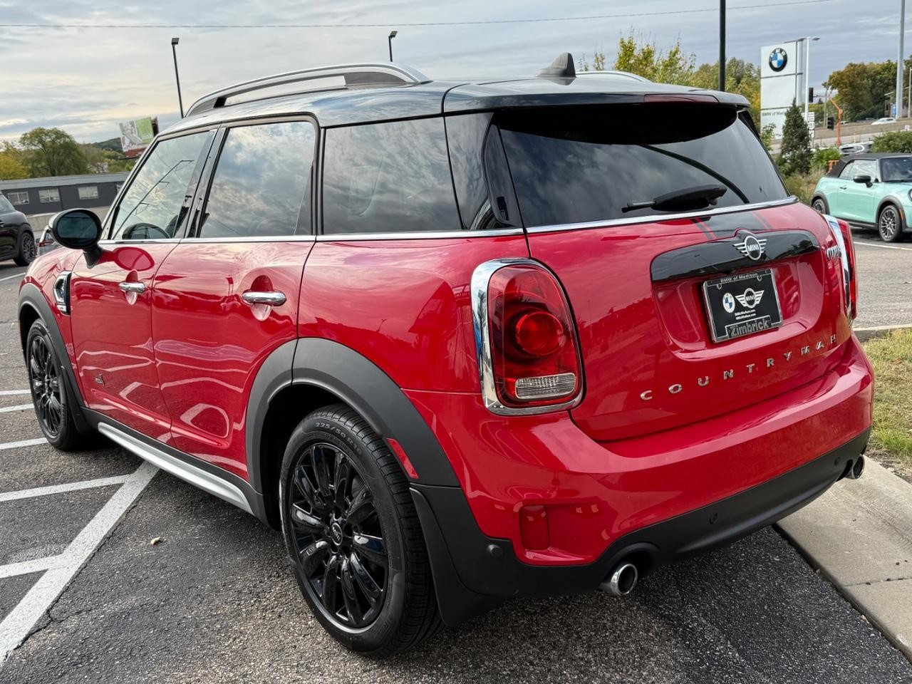 MINI Countryman Vehicle Image 06