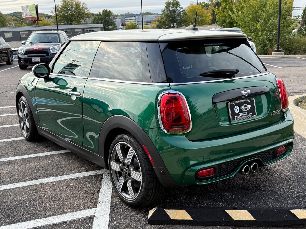 MINI Hardtop 2 Door Vehicle Image 06