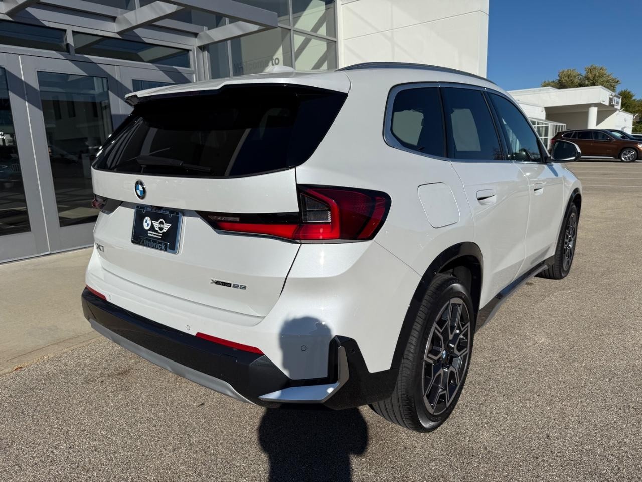 BMW X1 Vehicle Image 03