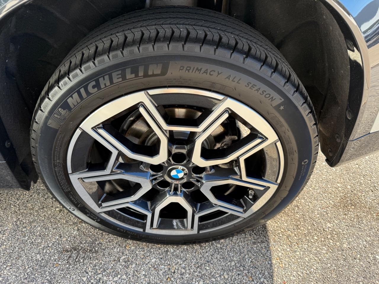 BMW X1 Vehicle Image 06