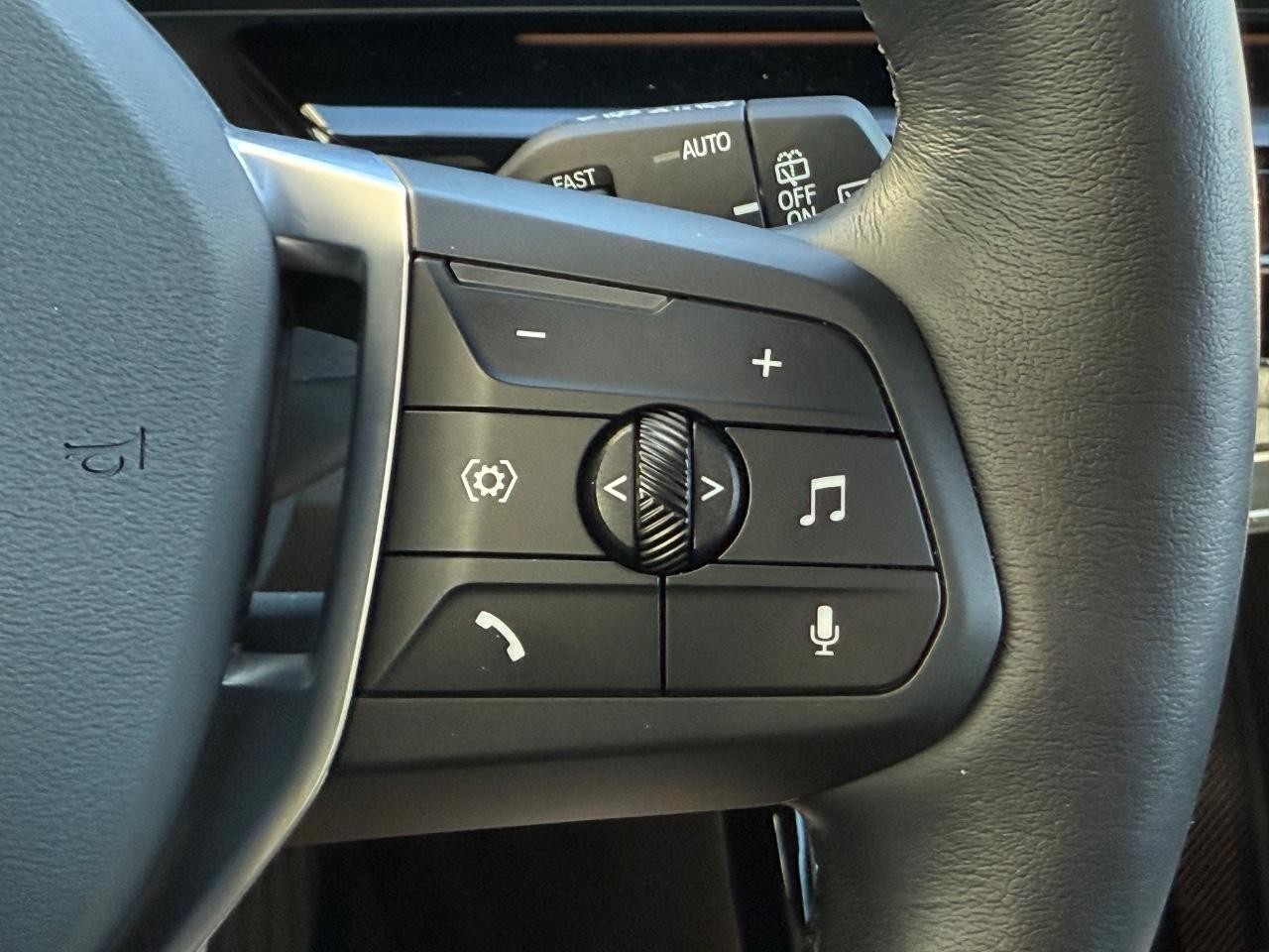 BMW X1 Vehicle Image 17
