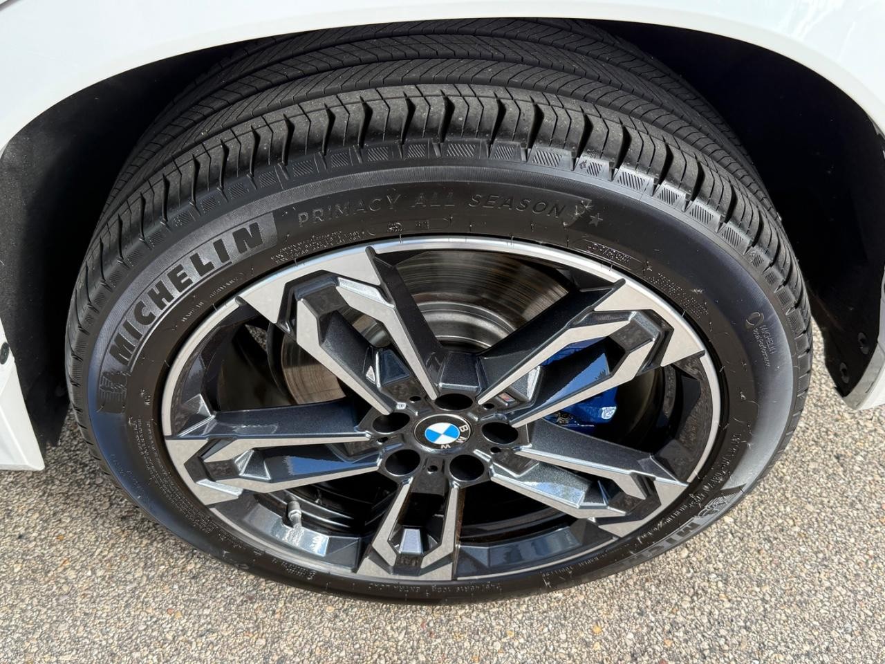 BMW X1 Vehicle Image 07