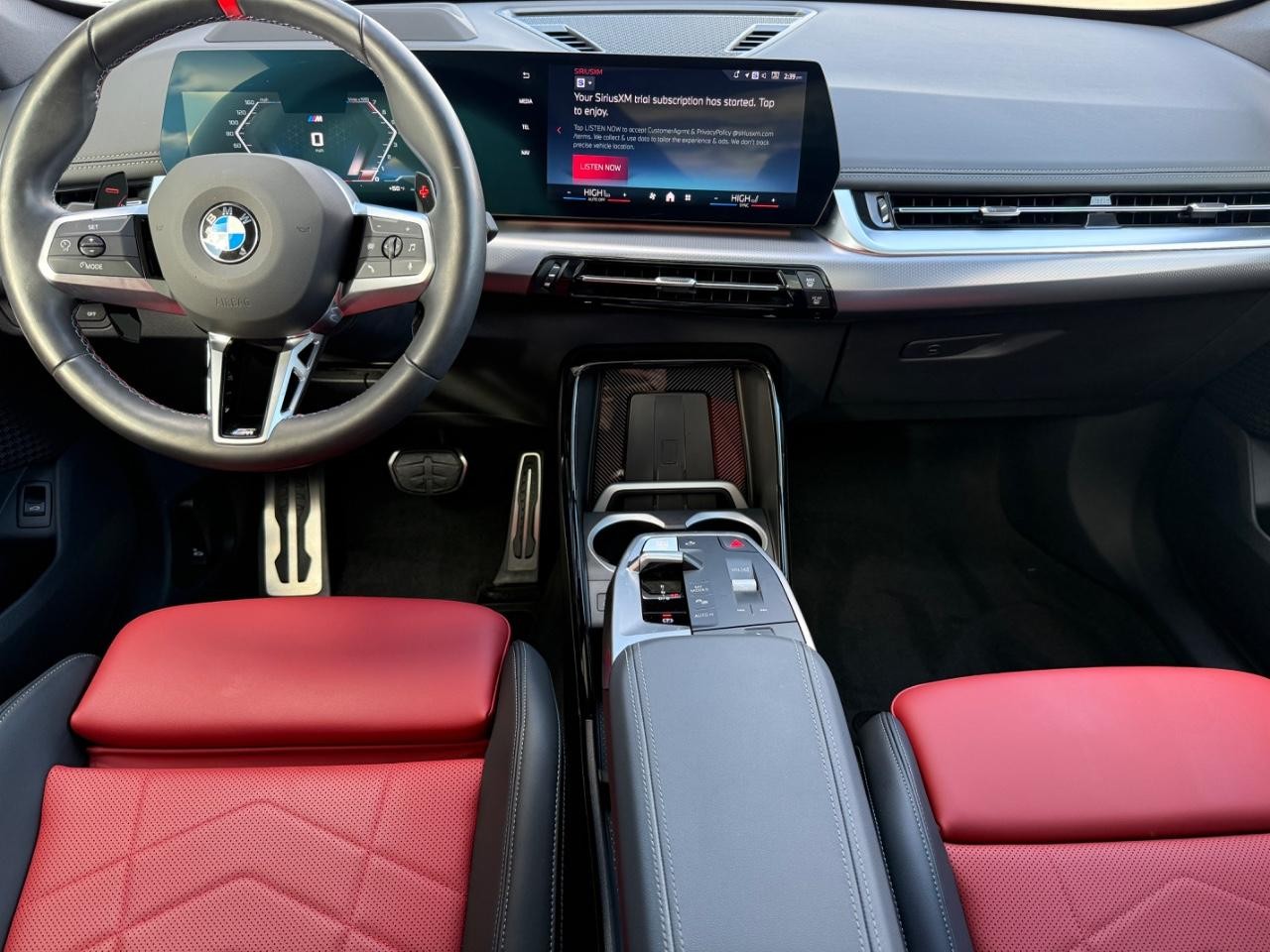 BMW X1 Vehicle Image 11