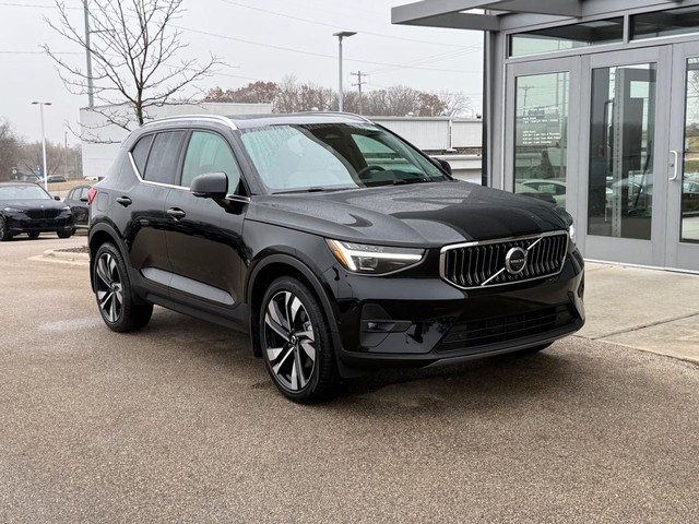 Madison WI 2023 Volvo XC40 more details - volvo xc40