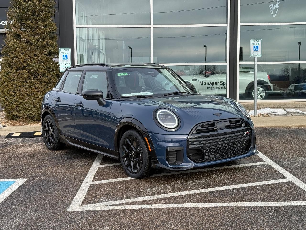 2026 MINI Hardtop S's photo