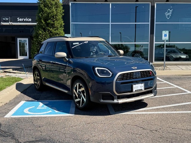 Madison WI 2025 MINI Countryman more details - mini countryman