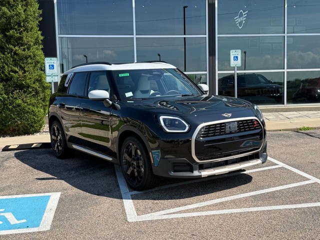 Madison WI 2027 MINI Countryman more details - mini countryman