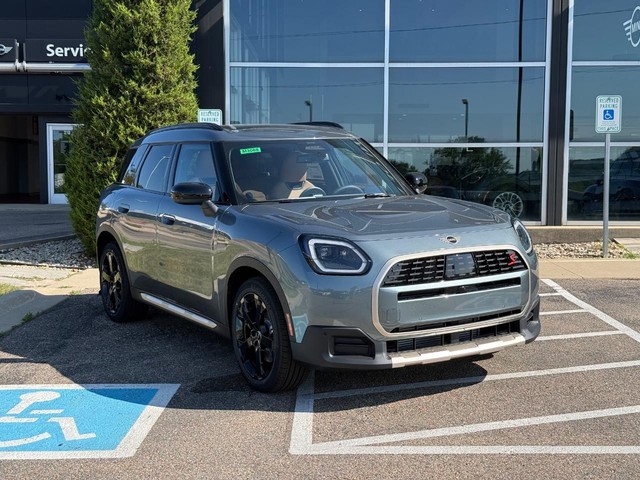 Madison WI 2027 MINI Countryman more details - mini countryman