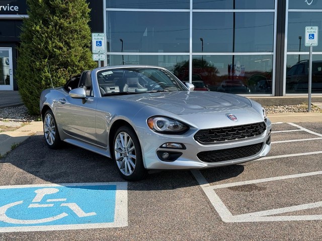 Madison WI 2020 FIAT 124 Spider more details - fiat 124 spider