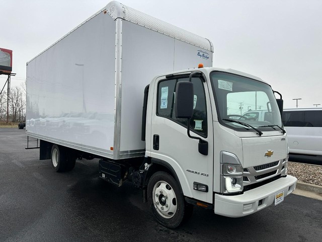 2024 Chevrolet Low Cab Forward Base's photo