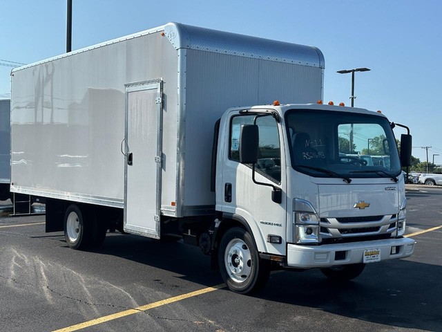 2024 Chevrolet Low Cab Forward Base's photo