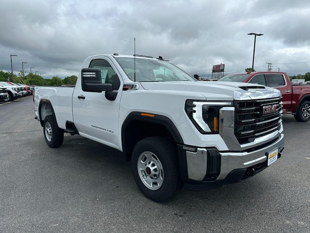 2024 GMC Sierra 2500HD Pro's photo