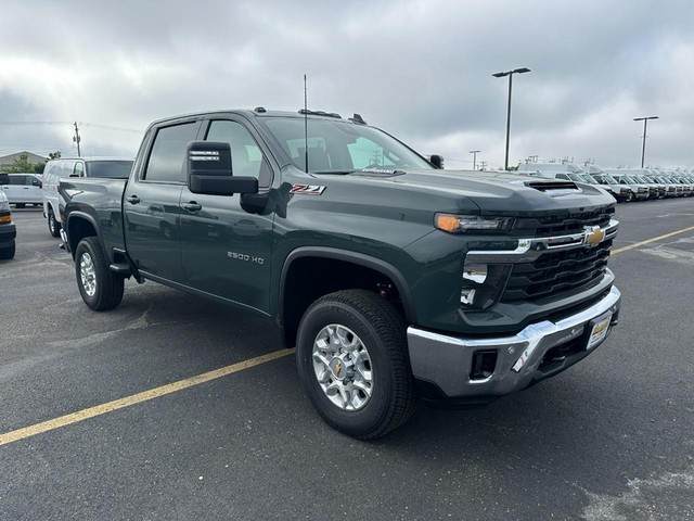 2025 Chevrolet Silverado 2500HD LT's photo