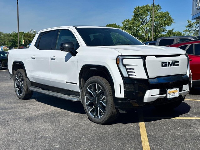 2025 GMC Sierra EV Denali's photo
