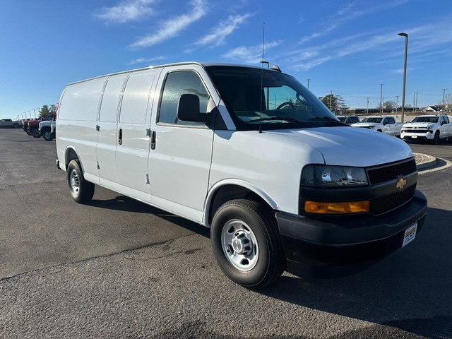 2025 Chevrolet Express Cargo Work Van's photo