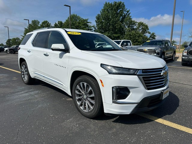 2023 Chevrolet Traverse Premier's photo
