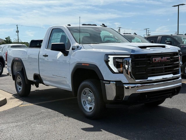 2025 GMC Sierra 2500HD Pro's photo