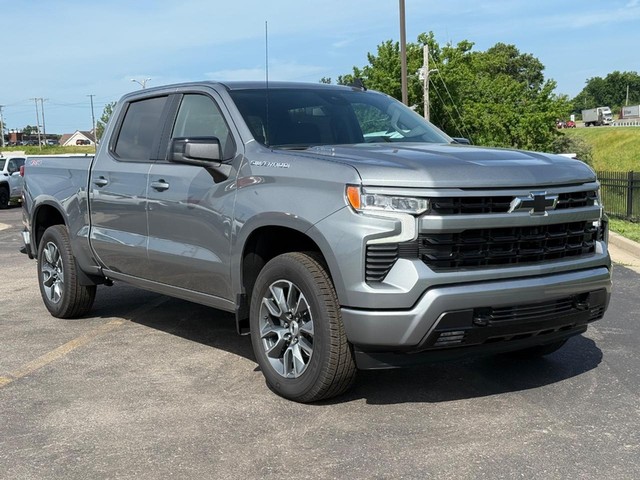 2025 Chevrolet Silverado Base's photo
