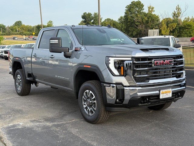2025 GMC Sierra 3500HD SLE's photo