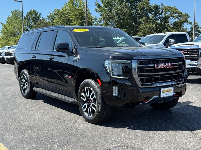 2021 GMC Yukon XL AT4's photo