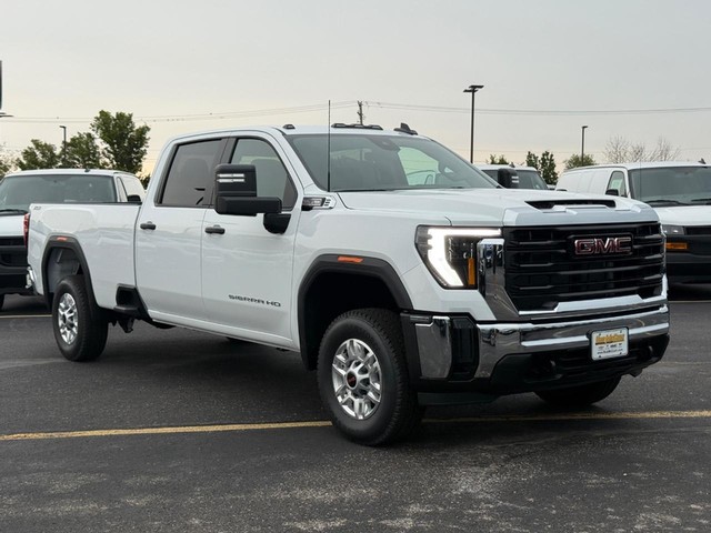 2025 GMC Sierra 2500HD Pro's photo