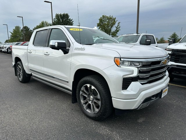 2023 Chevrolet Silverado 1500 High Country's photo