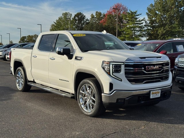 2024 GMC Sierra 1500 SLT's photo