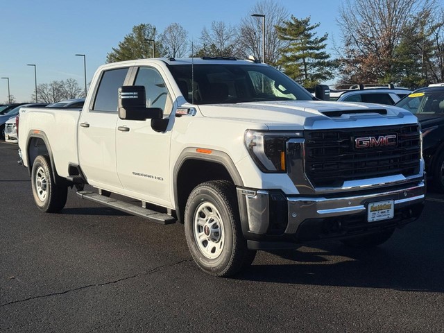 2025 GMC Sierra 3500HD Pro's photo