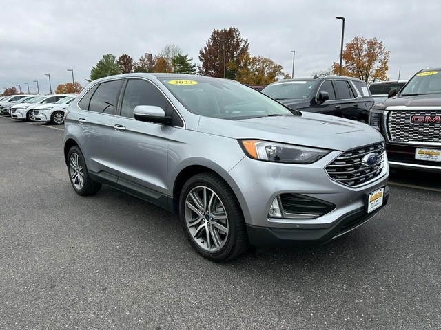 2022 Ford Edge Titanium