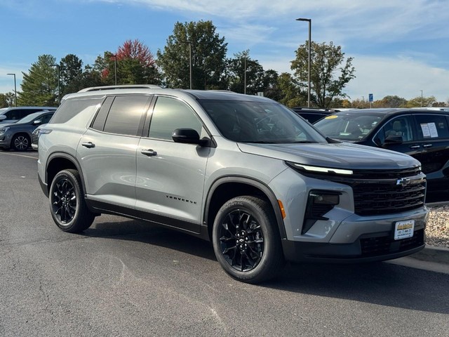 2026 Chevrolet Traverse LT's photo