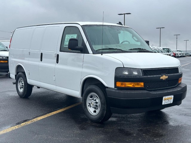2025 Chevrolet Express Cargo Work Van's photo