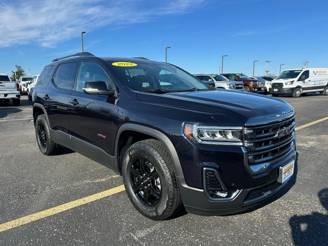 2022 GMC Acadia AT4's photo