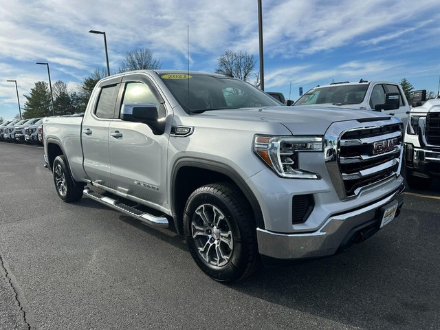 2021 GMC Sierra 1500 SLE's photo