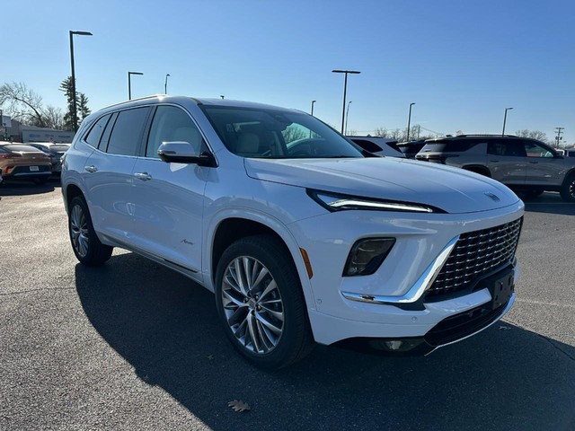 2026 Buick Enclave Avenir's photo