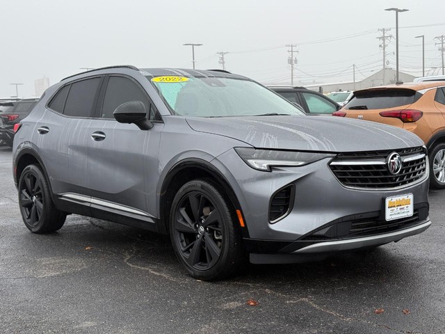 2022 Buick Envision Essence's photo