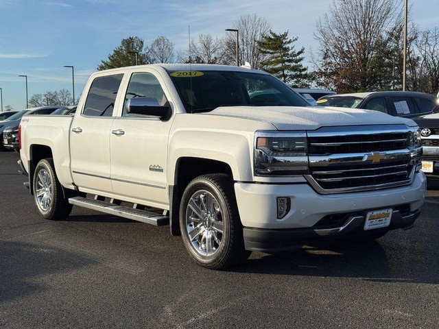 2017 Chevrolet Silverado 1500 High Country's photo