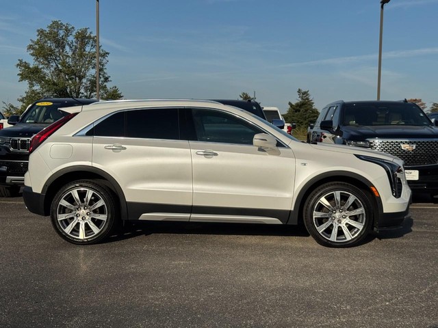 2019 Cadillac XT4 Premium Luxury