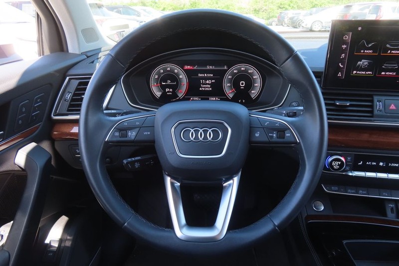 Audi Q5 Vehicle Image 34
