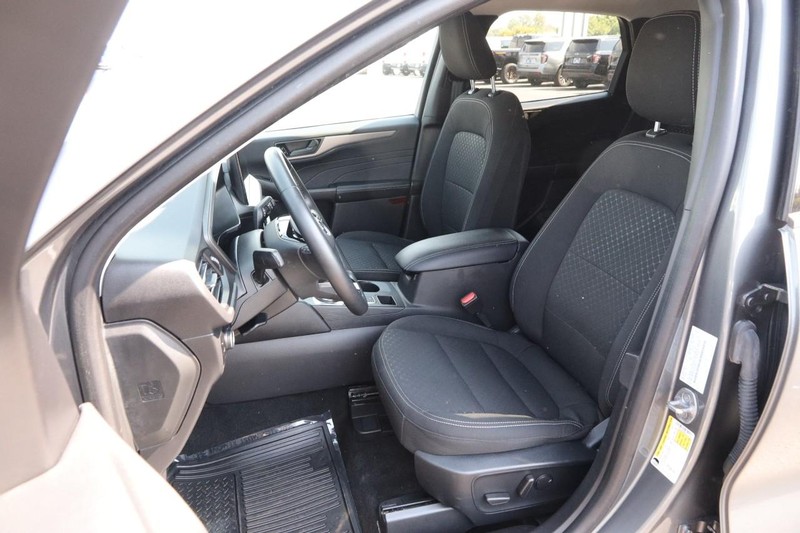 Ford Escape Vehicle Image 09