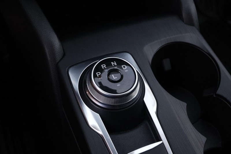 Ford Escape Vehicle Image 19