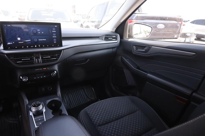 Ford Escape Vehicle Image 25