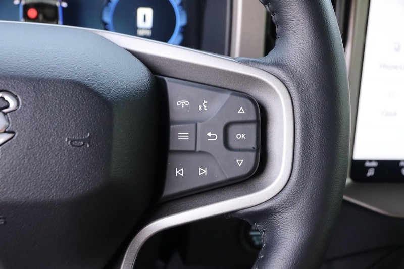 Ford Bronco Vehicle Image 12